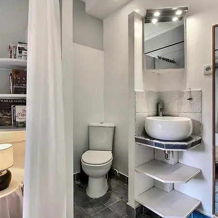Apartment Parisian I S04308 I Marais